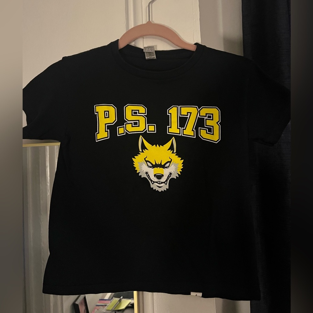 NWOT Kids T-shirt